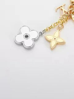 ميدالية لويس فيتون ملتي بندنت زركون ميدالية louis vuitton