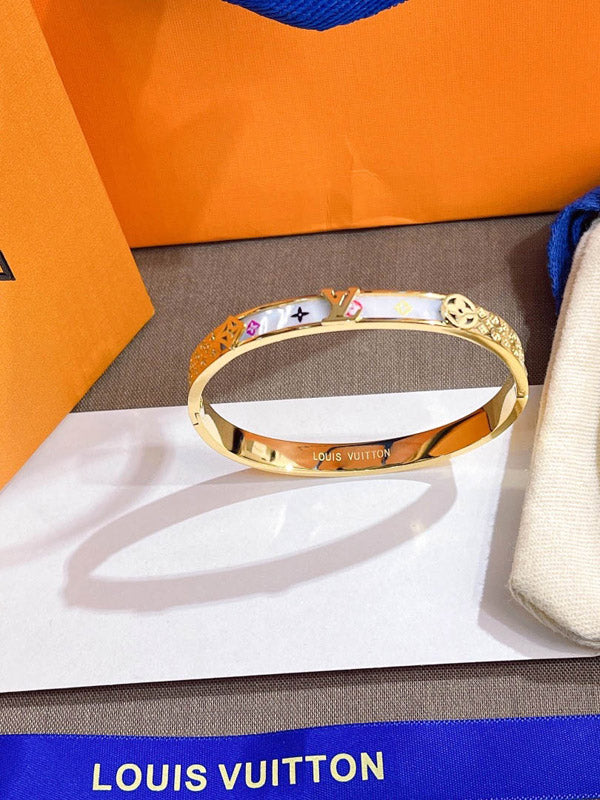 اسوارة لويس فيتون ابيض ذهبي اسواره louis vuitton