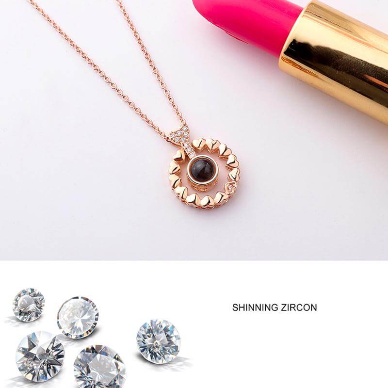 سلسال احبك بمائة لغه مدور قلوب سلسال متوفر 2 لون