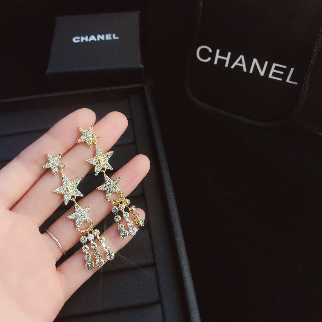 حلق شانيل طويل ثري ستارز حلق chanel