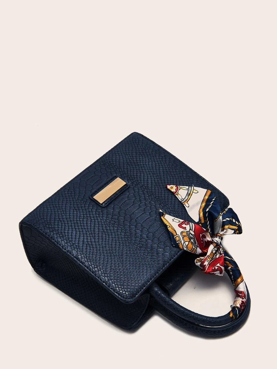 حقيبة كتف جلد بوشاح ملون شنط وحقائب شنط