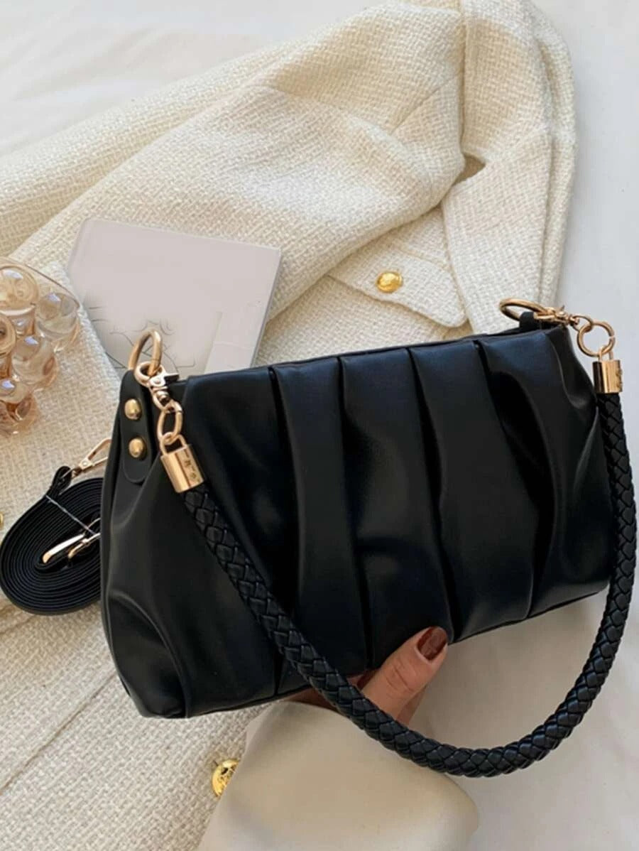 شنطة روتش وسط شنط وحقائب شنط اسود