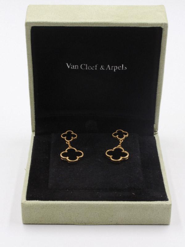 فان كليف حلق وردتين صدف طبيعي حلق van cleef