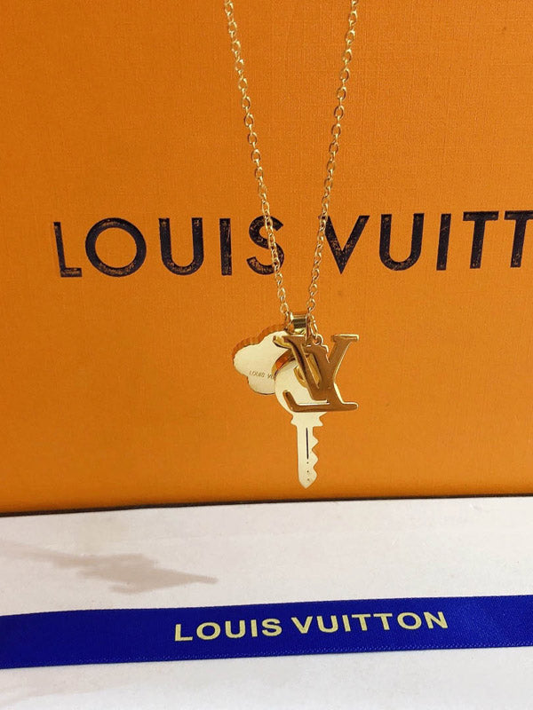 سلسال لويس فيتون ذهبي كي سلسال louis vuitton