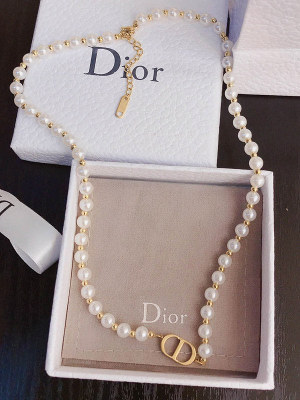 سلسال ديور ذهبي لولو سلسال dior