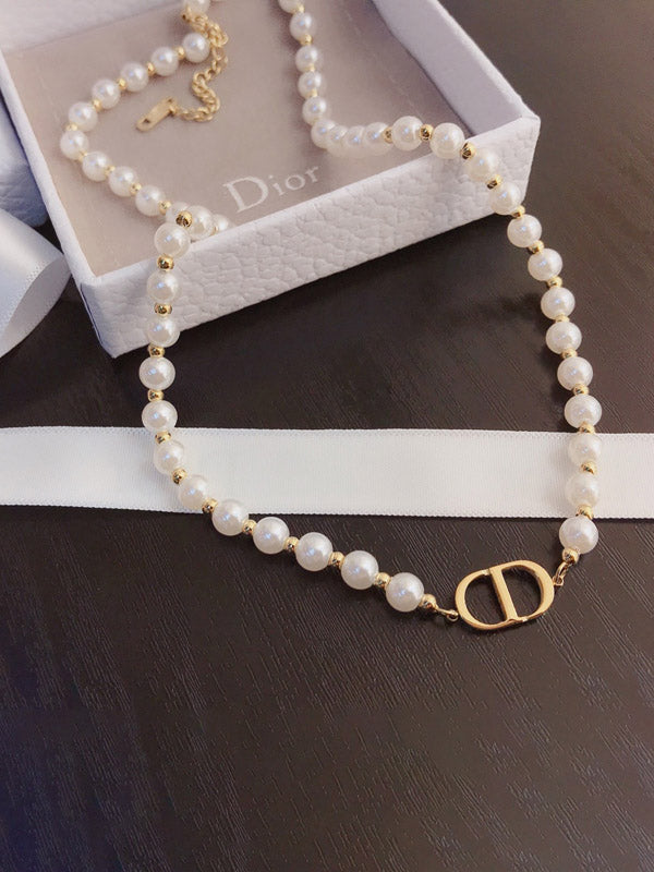 سلسال ديور ذهبي لولو سلسال dior