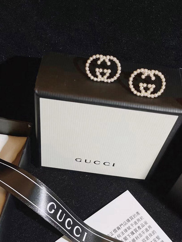 حلق قوتشي ذهبي مايكرو بيرل حلق VALENTINO ذهبي