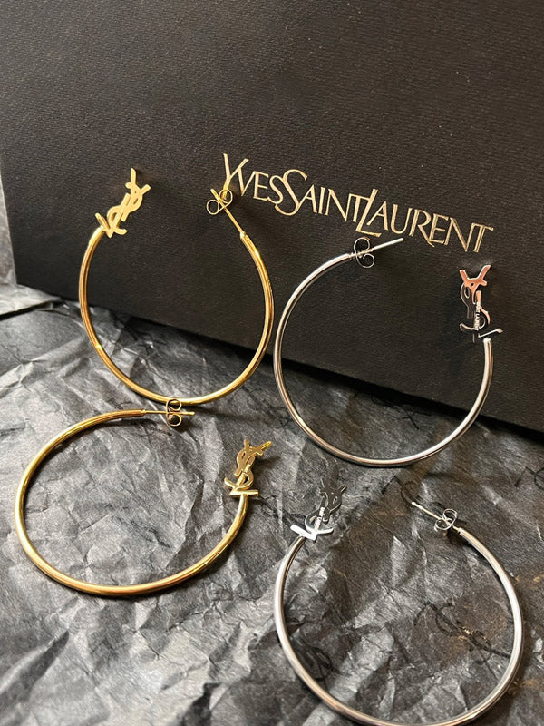 حلق ايف سان لوران مدور كبير حلق ysl