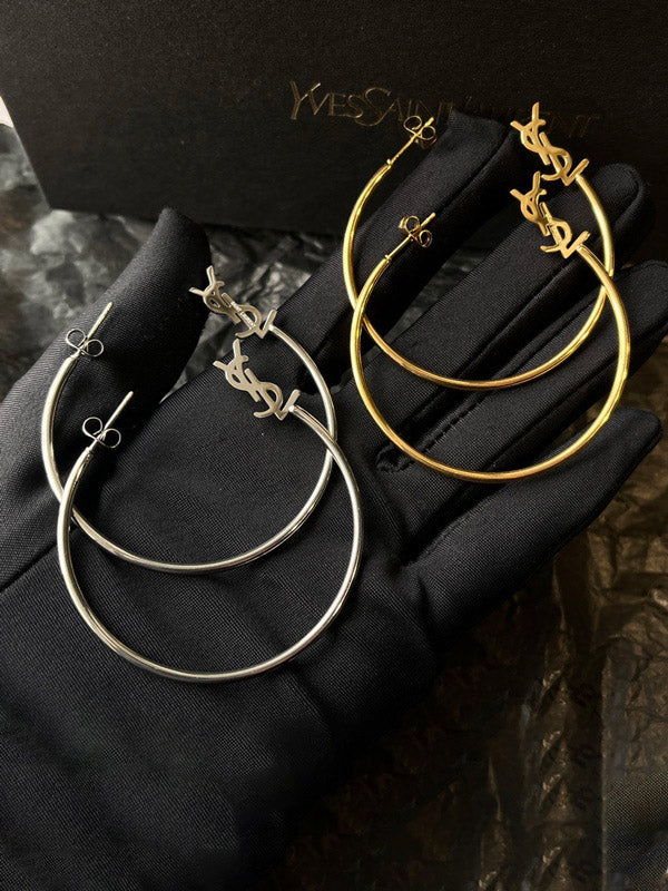 حلق ايف سان لوران مدور كبير حلق ysl