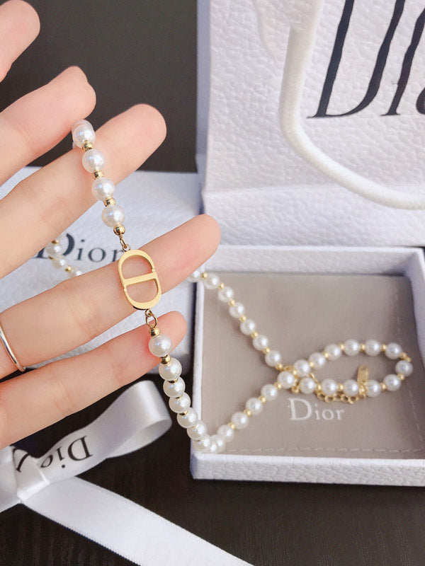 سلسال ديور ذهبي لولو سلسال dior