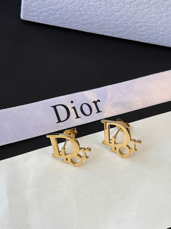 حلق ديور ميتال ذهبي حلق dior