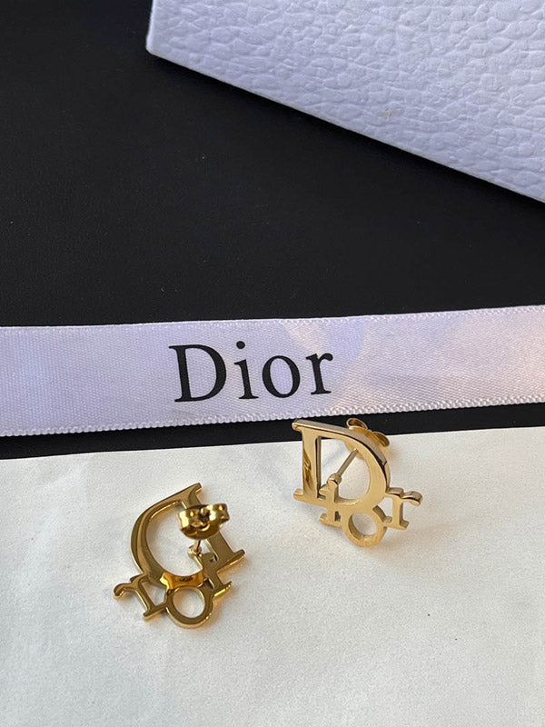 حلق ديور ميتال ذهبي حلق dior