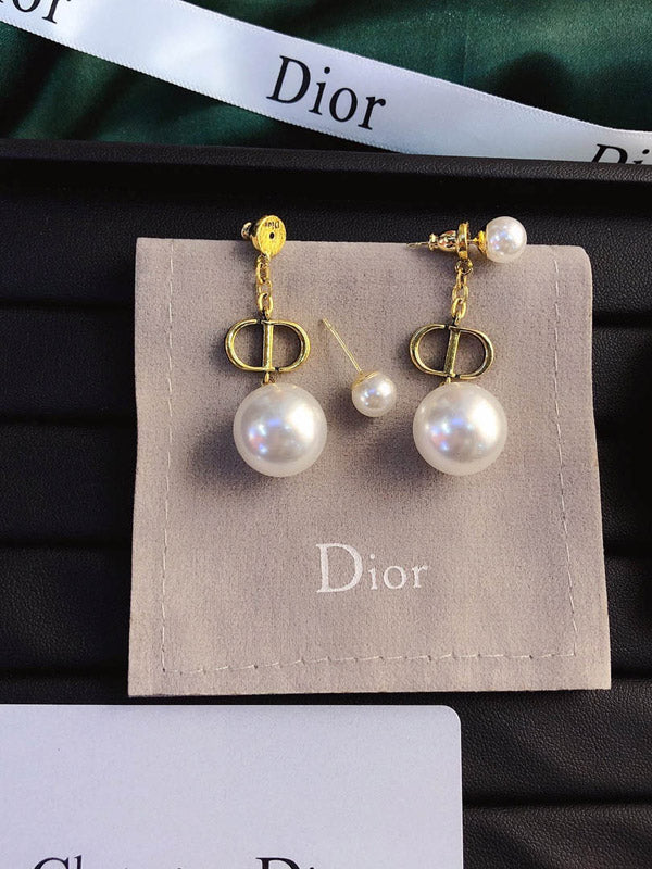 حلق ديور انتيك لولو كبير حلق dior