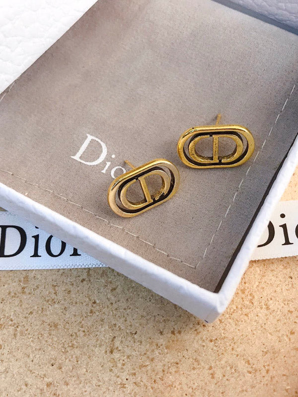 حلق ديور سي دي انتيك حلق dior