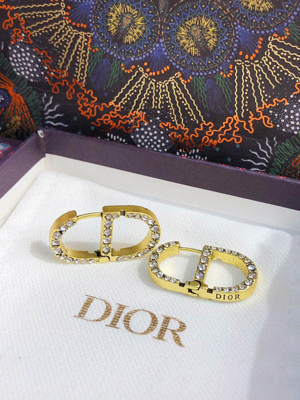 حلق ديور سي دي انتيك كريستال حلق dior
