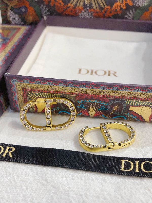 حلق ديور سي دي انتيك كريستال حلق dior