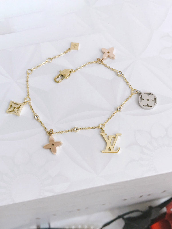 اسواره لويس فيتون ناعمة ملتي بندنت اسواره louis vuitton