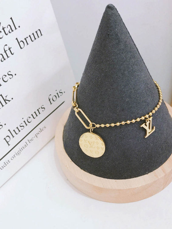 اسواره قوتشي ناعمة بندنت اسواره gucci ذهبي