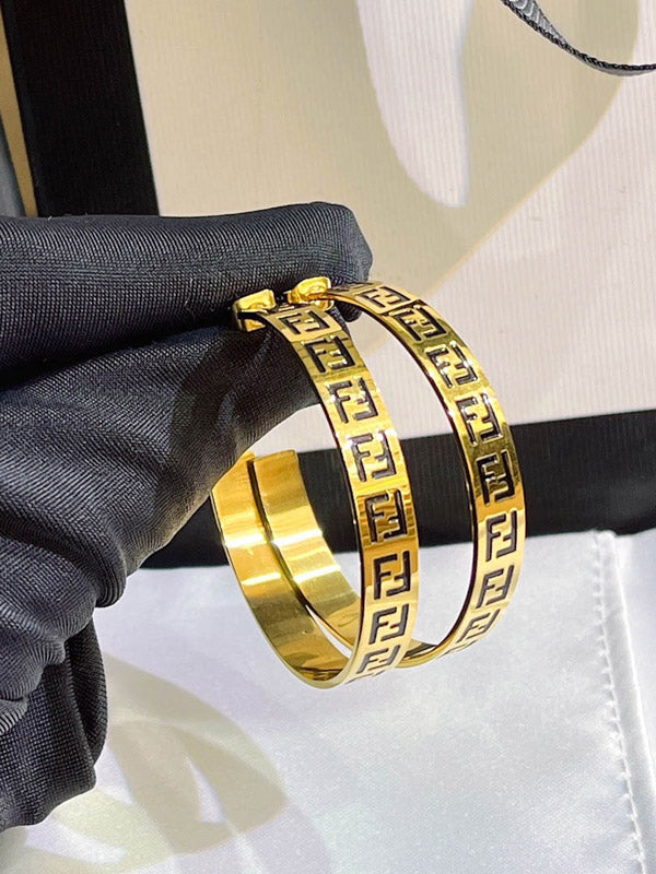حلق لويس فيتون مدور كبير حلق fendi