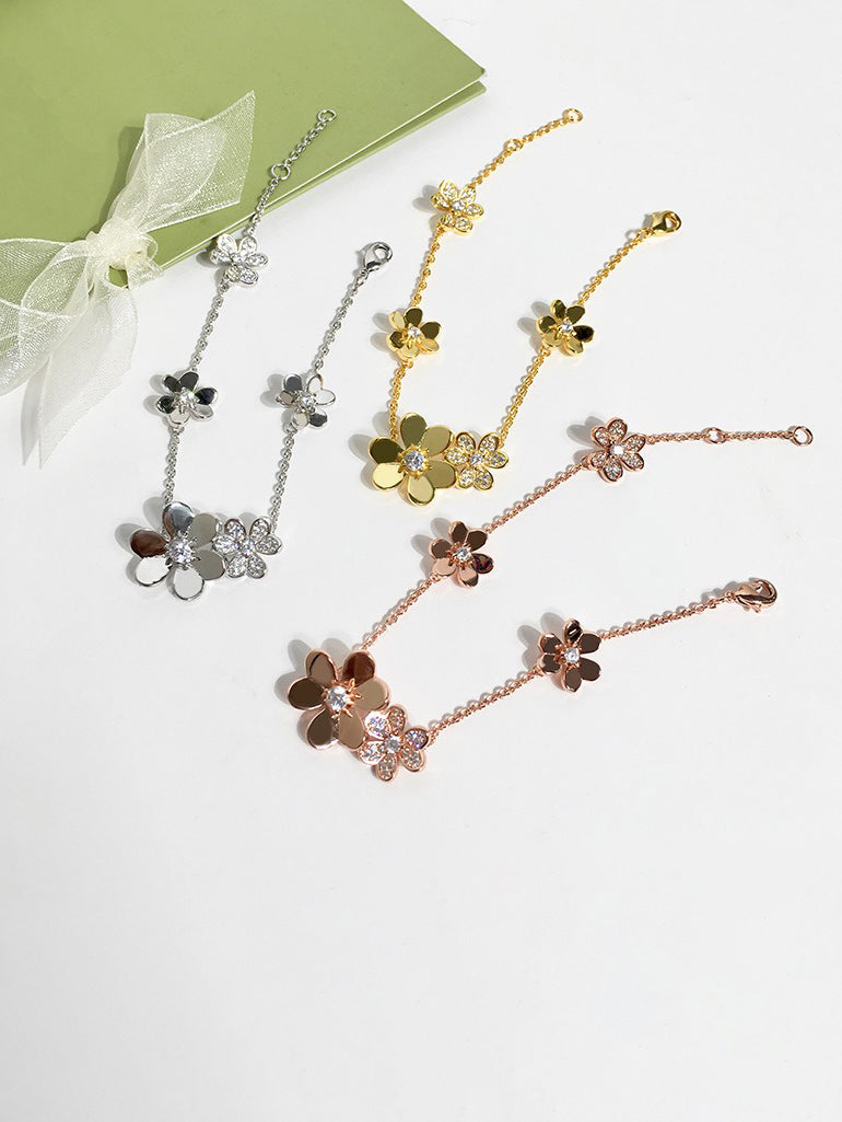 اساور فان كليف زركون ورود اسواره van cleef