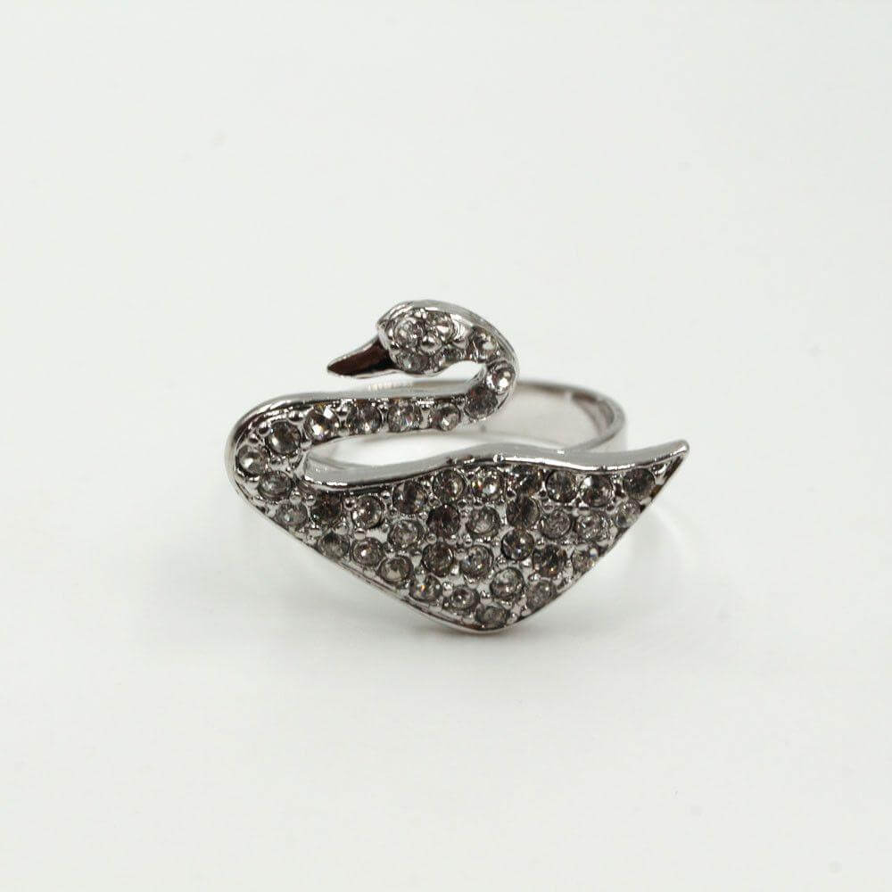 خاتم وزه كريستال سوارفسكي خواتم متوفر 3 لون فضي