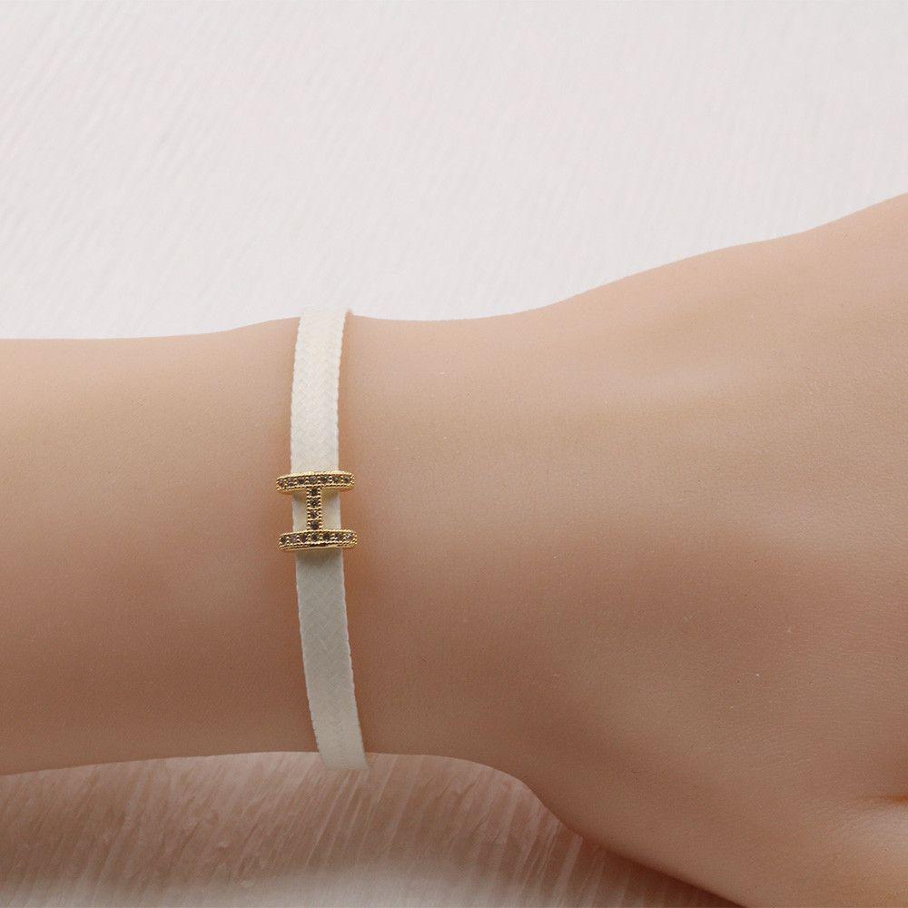 اسواره هيرمز جلد اسواره HERMES
