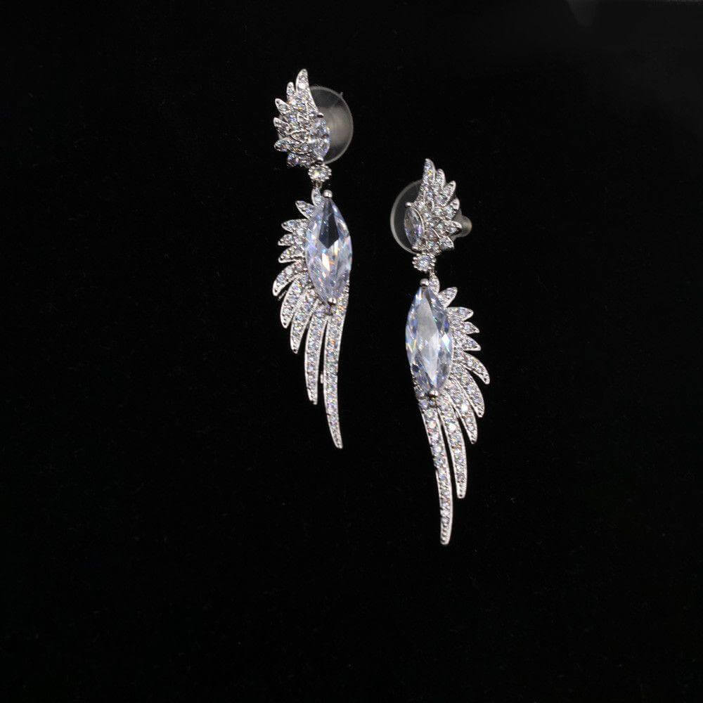 حلق زركون فلاي ستون سهره حلق متوفر 1 لون فضي