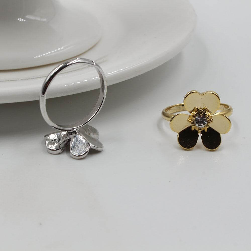 خاتم فان كليف شكل وردة خواتم متوفر 2 لون