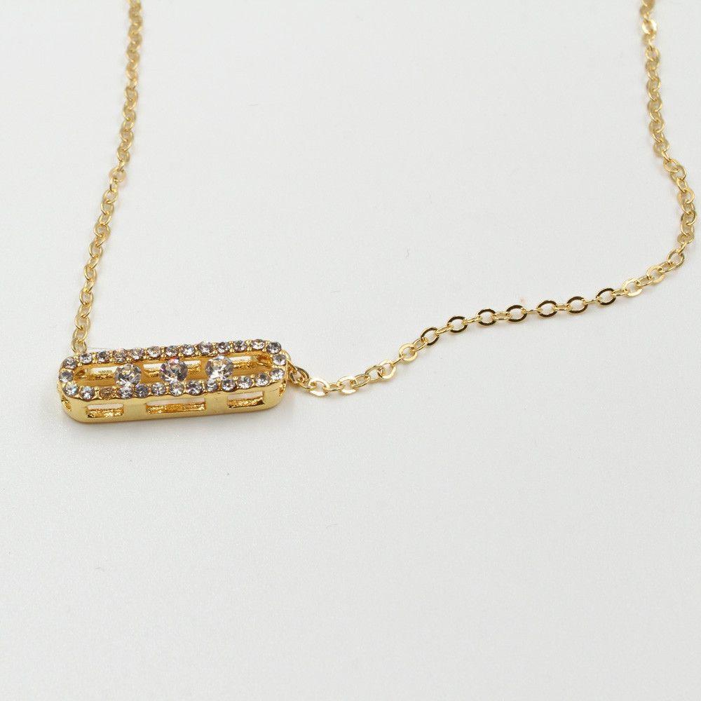 سلسال ميسيكا كريستال صغير سلسال messika