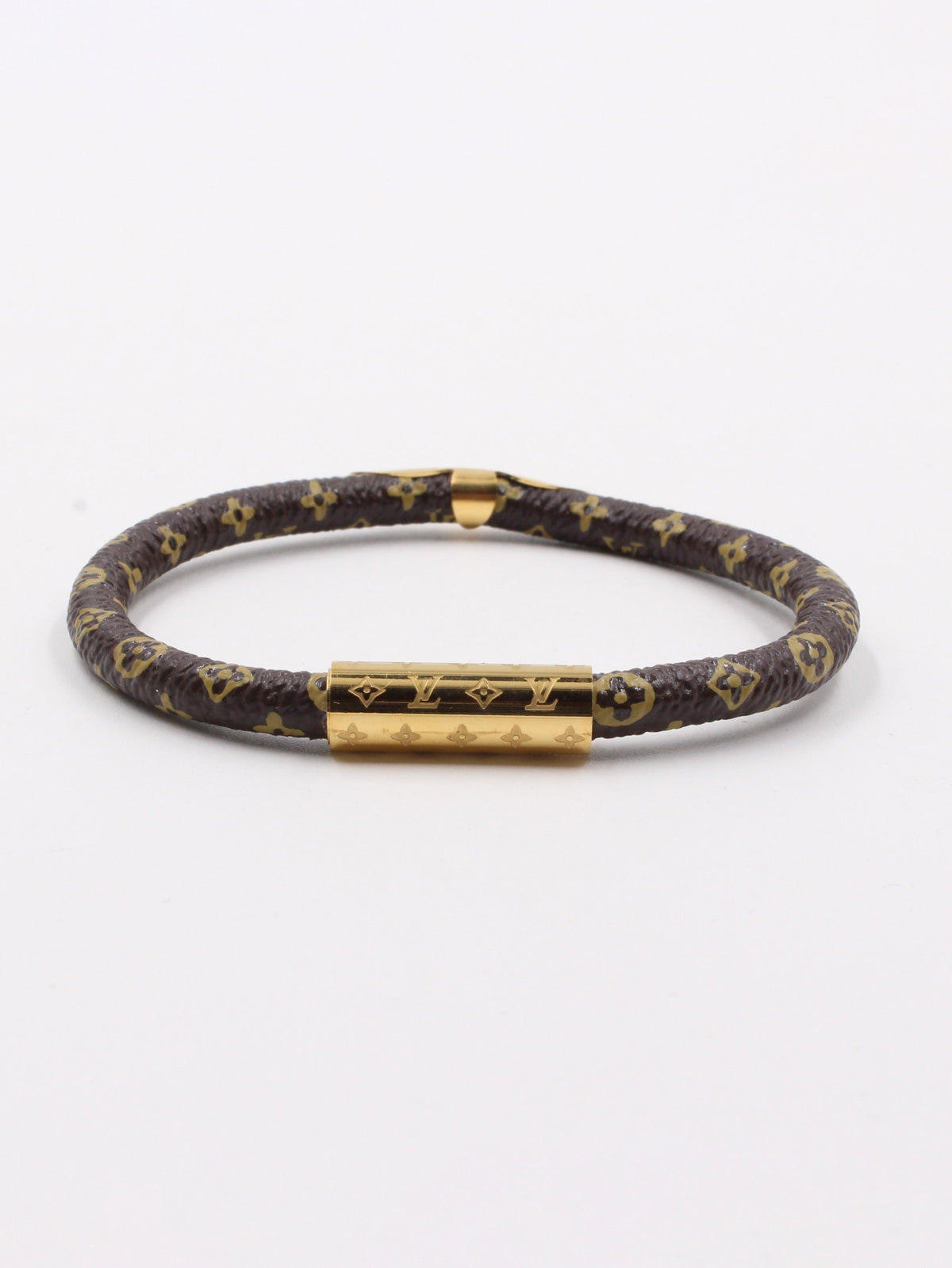 اسواره ال في ناعمة اسواره louis vuitton بني