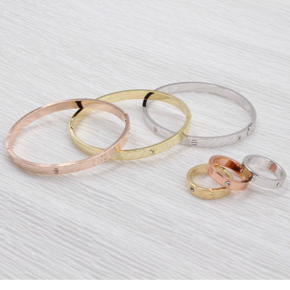 اسواره كارتير مع خاتم اسواره متوفر 2 لون