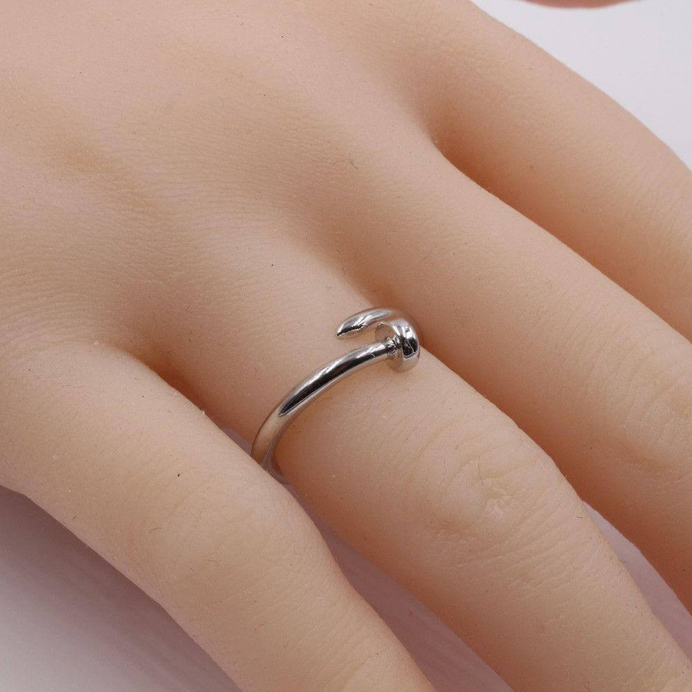 خاتم كارتير مسمار مدور ناعم خواتم CARTIER