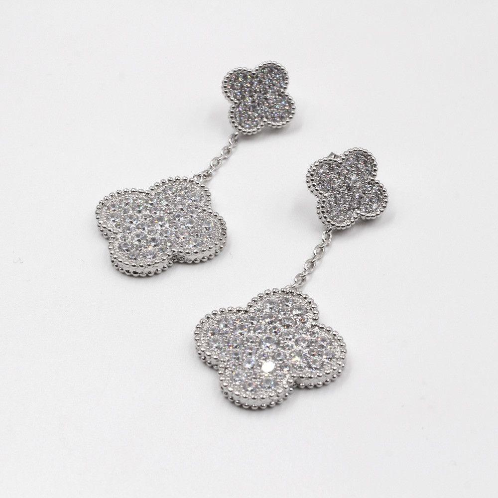 طقم van cleef & arpels اطقم متوفر 2 لون