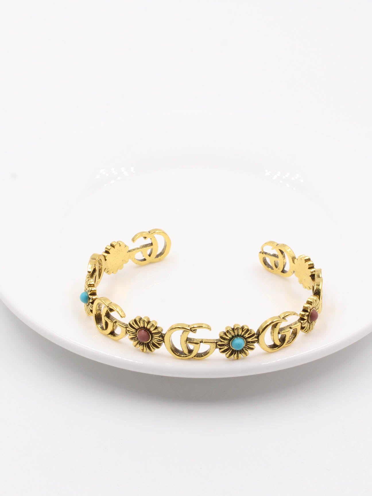 اسوارة قوتشي احجار ملونة بانقل اسواره gucci