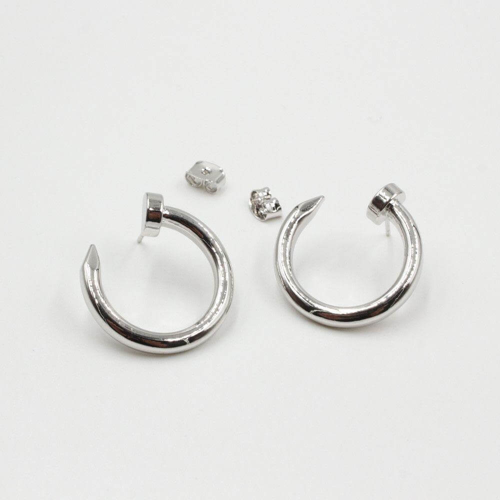 حلق كارتير مسمار مدور كبير حلق CARTIER فضي