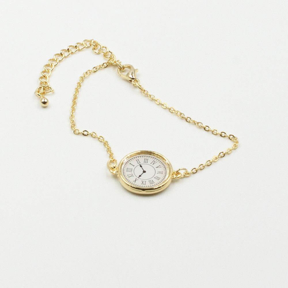 اسواره ساعه حجم وسط اسواره متوفر 2 لون ذهبي