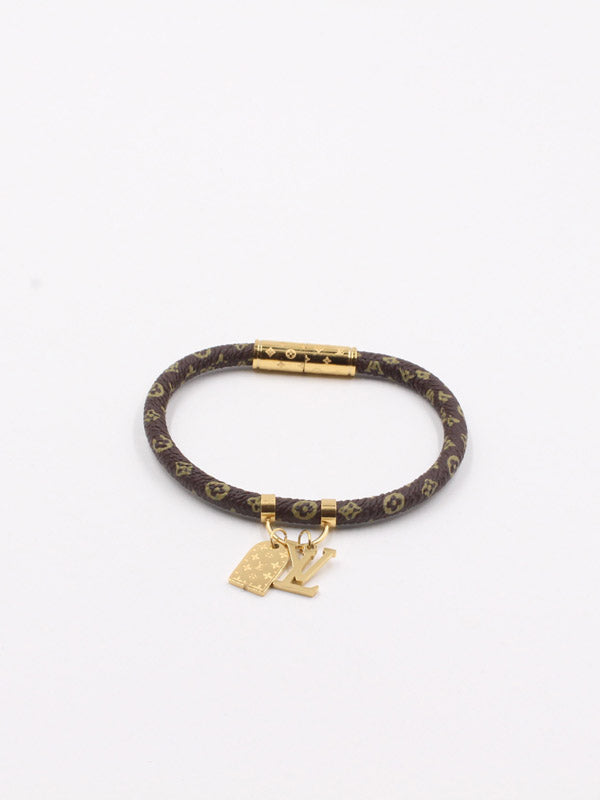 أسوارة لويس فيتون بني لذر اسواره louis vuitton