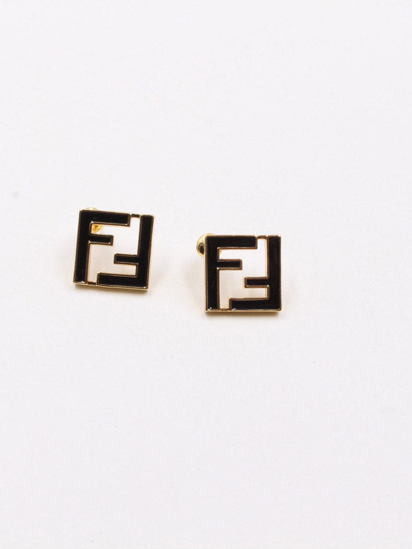 حلق فندي سكوير لوقو حلق fendi