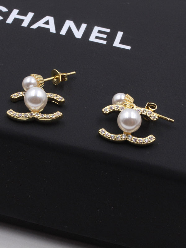 حلق شانيل صغير قولد زركون حلق chanel ذهبي