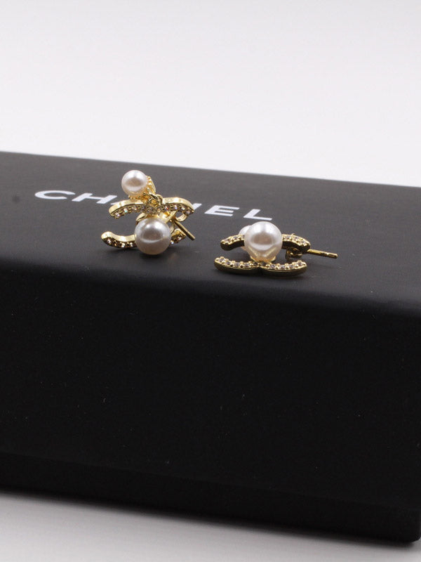 حلق شانيل صغير قولد زركون حلق chanel