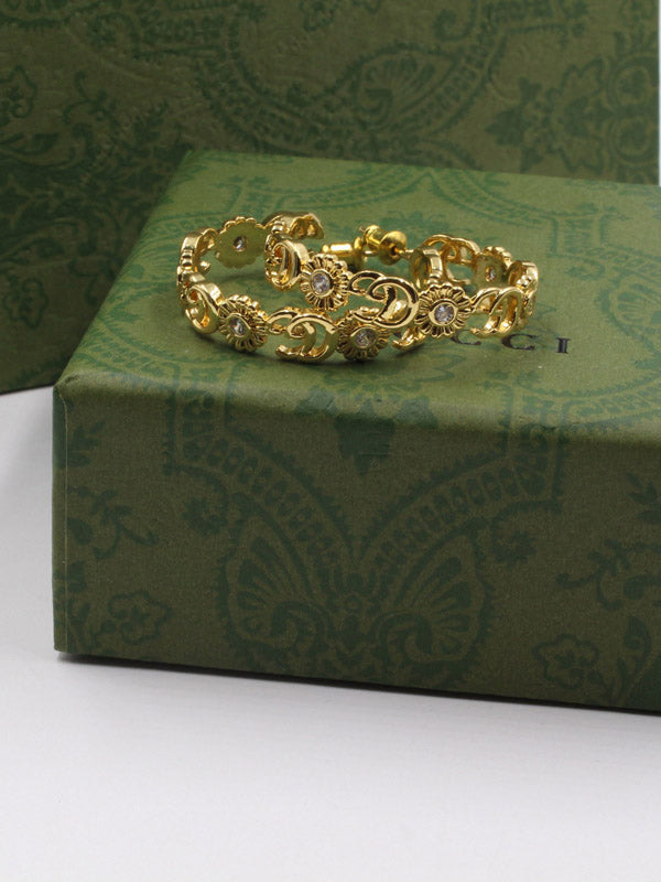 حلق قوتشي كبير كيرف كريستال حلق gucci