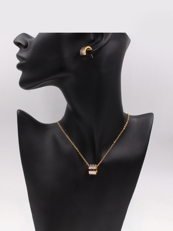 طقم كارتير ذهبي لوقو ناعم اطقم CARTIER