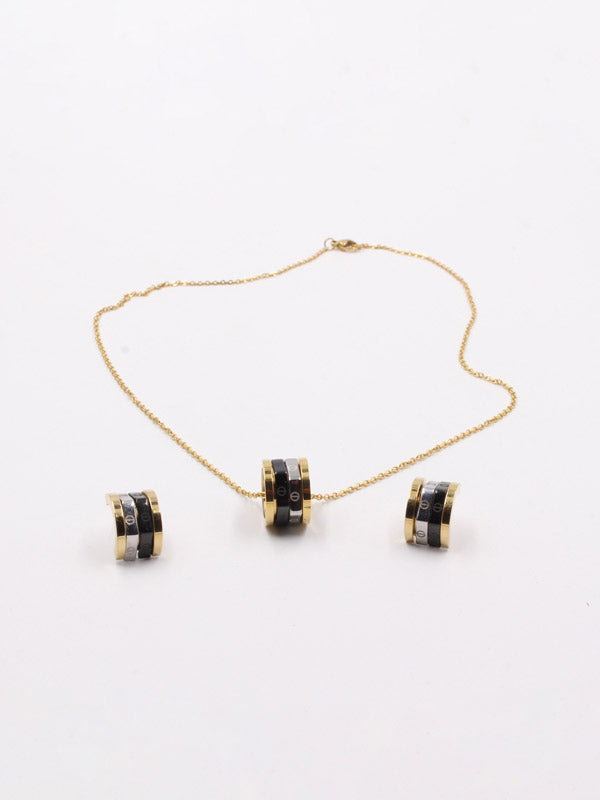 طقم كارتير ذهبي واسود لوقو ناعم اطقم CARTIER