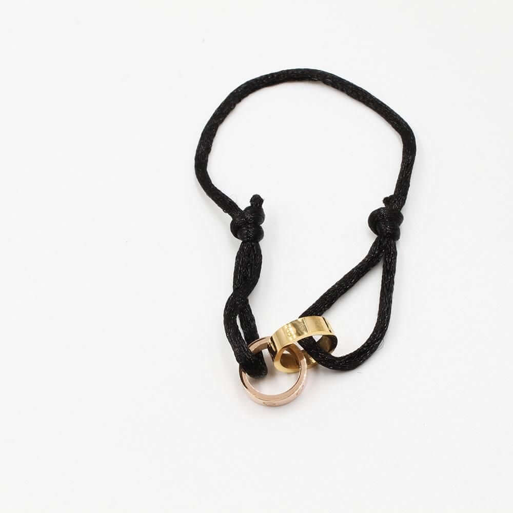 اسواره كارتير ستيل خيط وسط اسواره متوفر 5 لون اسود ذهبي