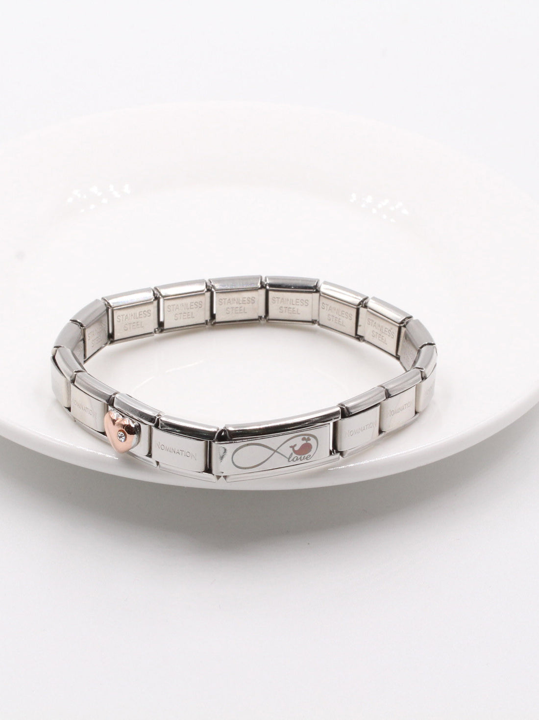 اسواره نومنيشن انفينيتي اسواره nomination ذهبي