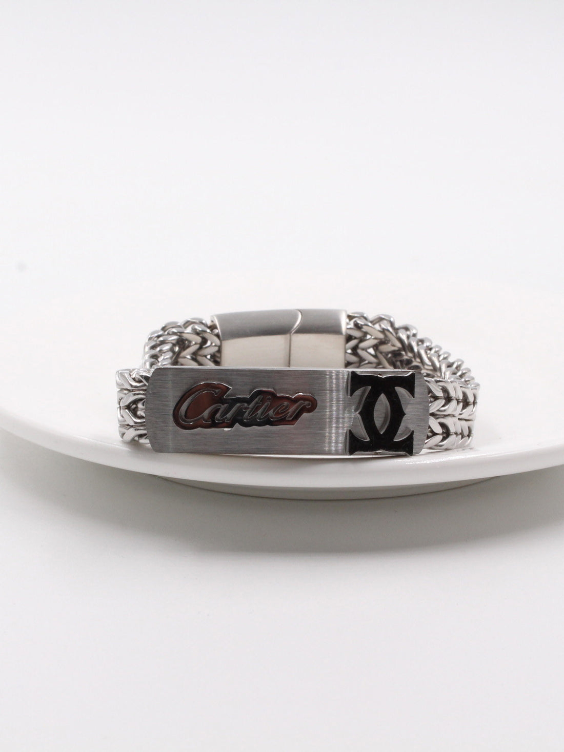اساوِر كارتير سلفر ميتال رجالي اسواره CARTIER فضي