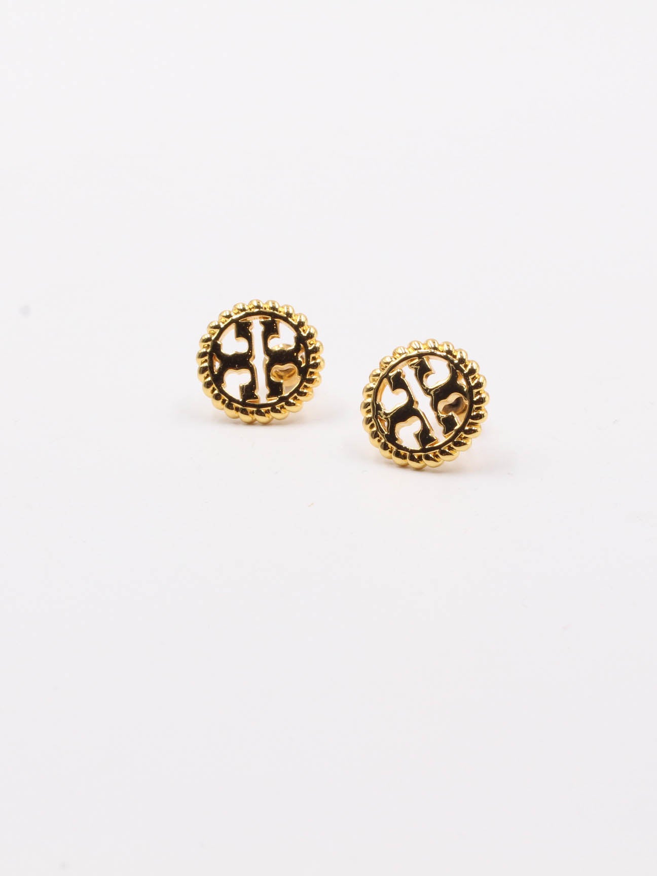 حلق توري بورش ذهبي مبروم حلق tory burch