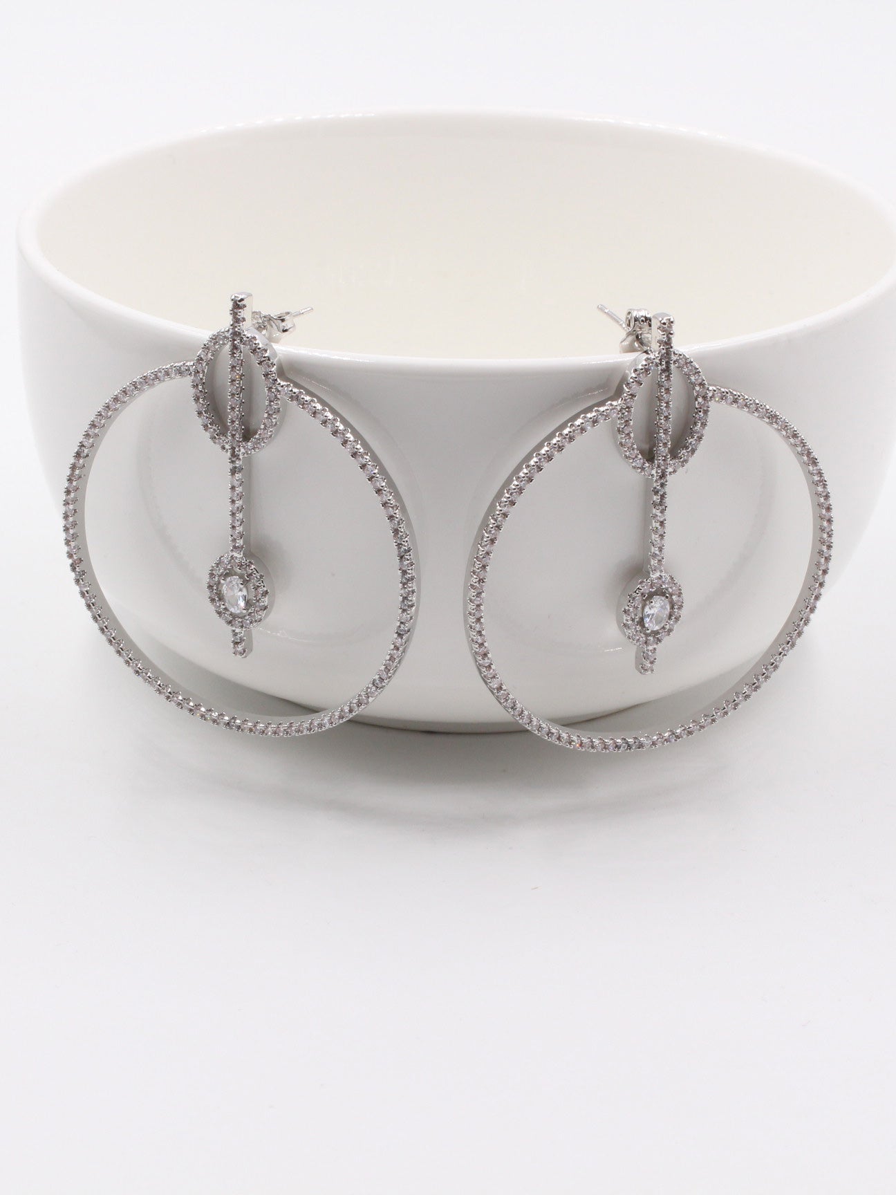 حلق ميسيكا مدور زركون كبير حلق messika