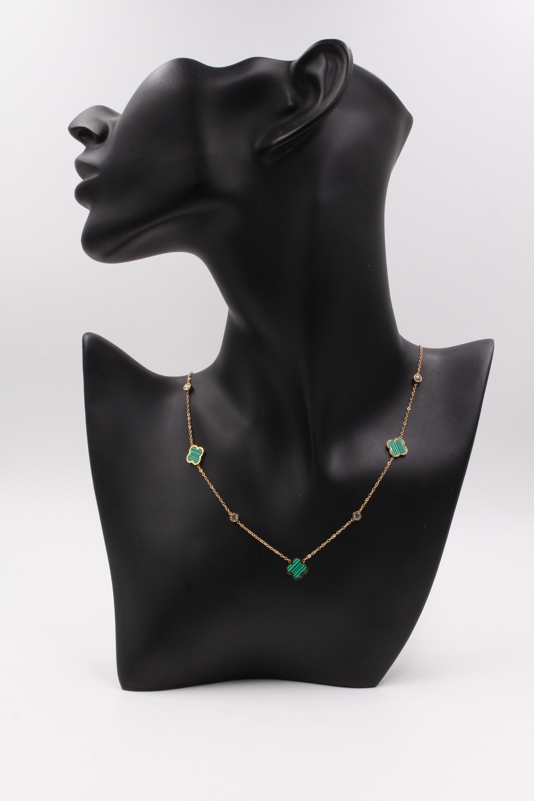 سلسال فانكليف كريستال وحجر ملون سلسال jewel اخضر