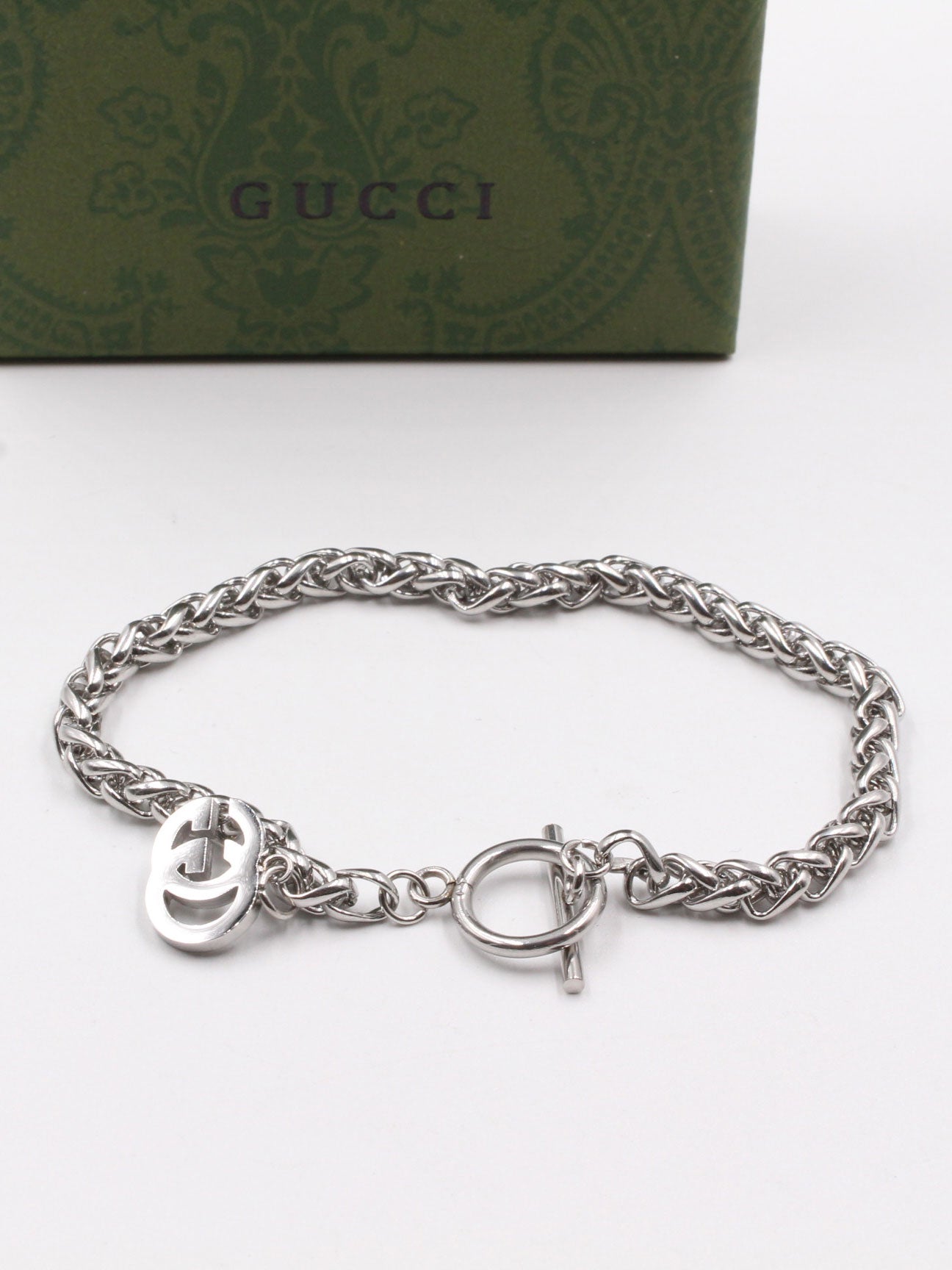 اساور قوتشي جنزير كريستال اسواره gucci